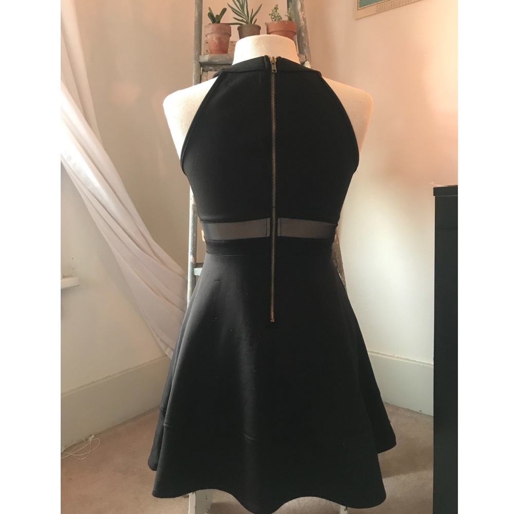 BLACK DRESS - Picture 2 of 4
